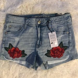 Adorable jean shorts, size 10